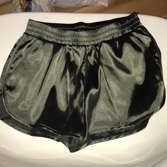 h&m silk shorts